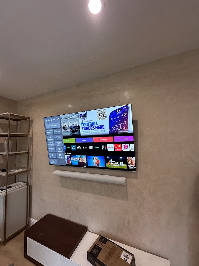 Ramo Handyman wall-mounted TV and soundbar installation